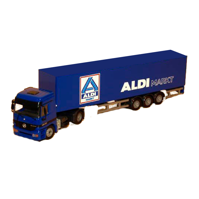 Cami&oacute;n liquidaci&oacute;n de mercanc&iacute;a Aldi